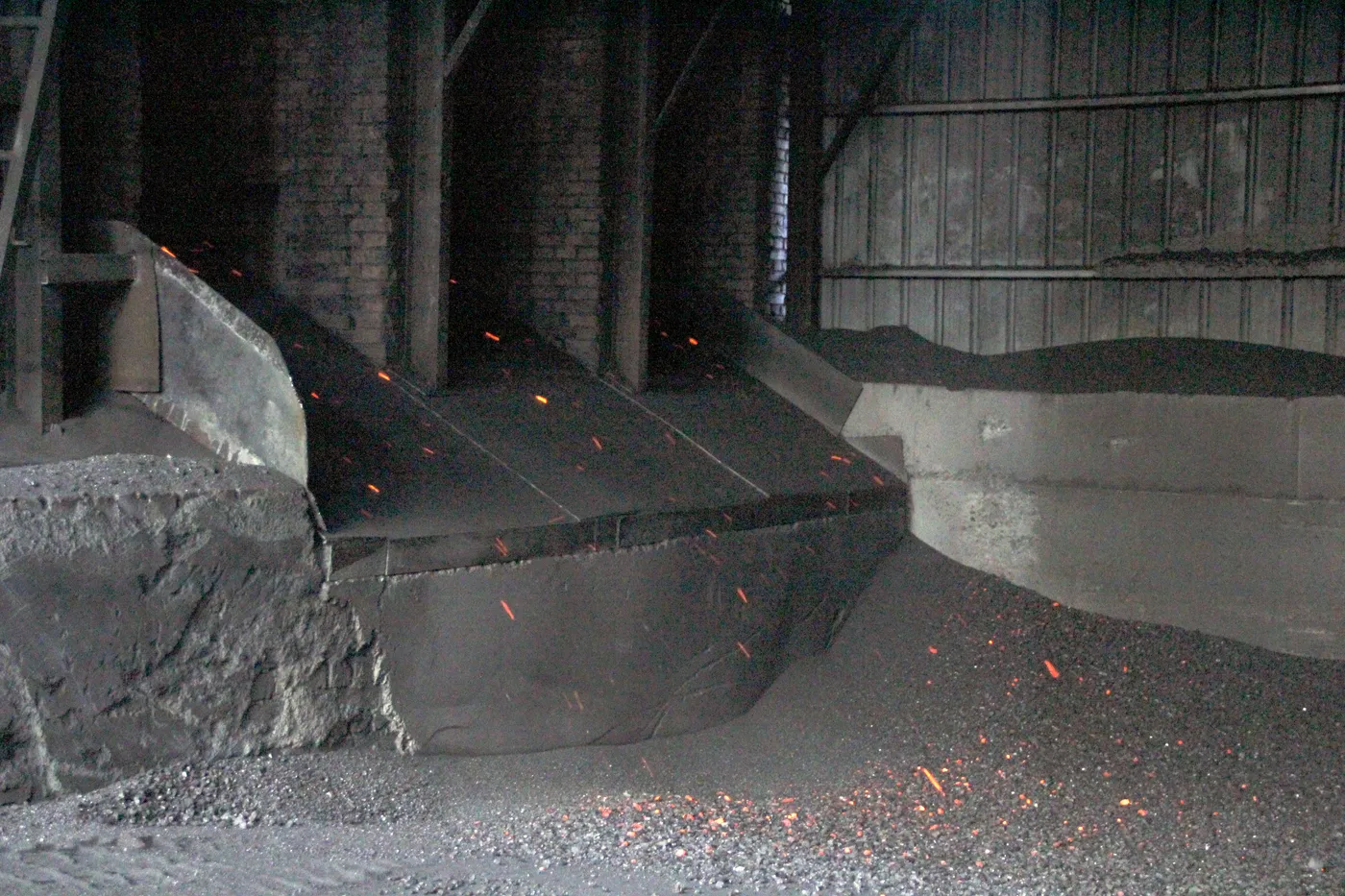 Calcination furnace in operation at Panson Carbon
